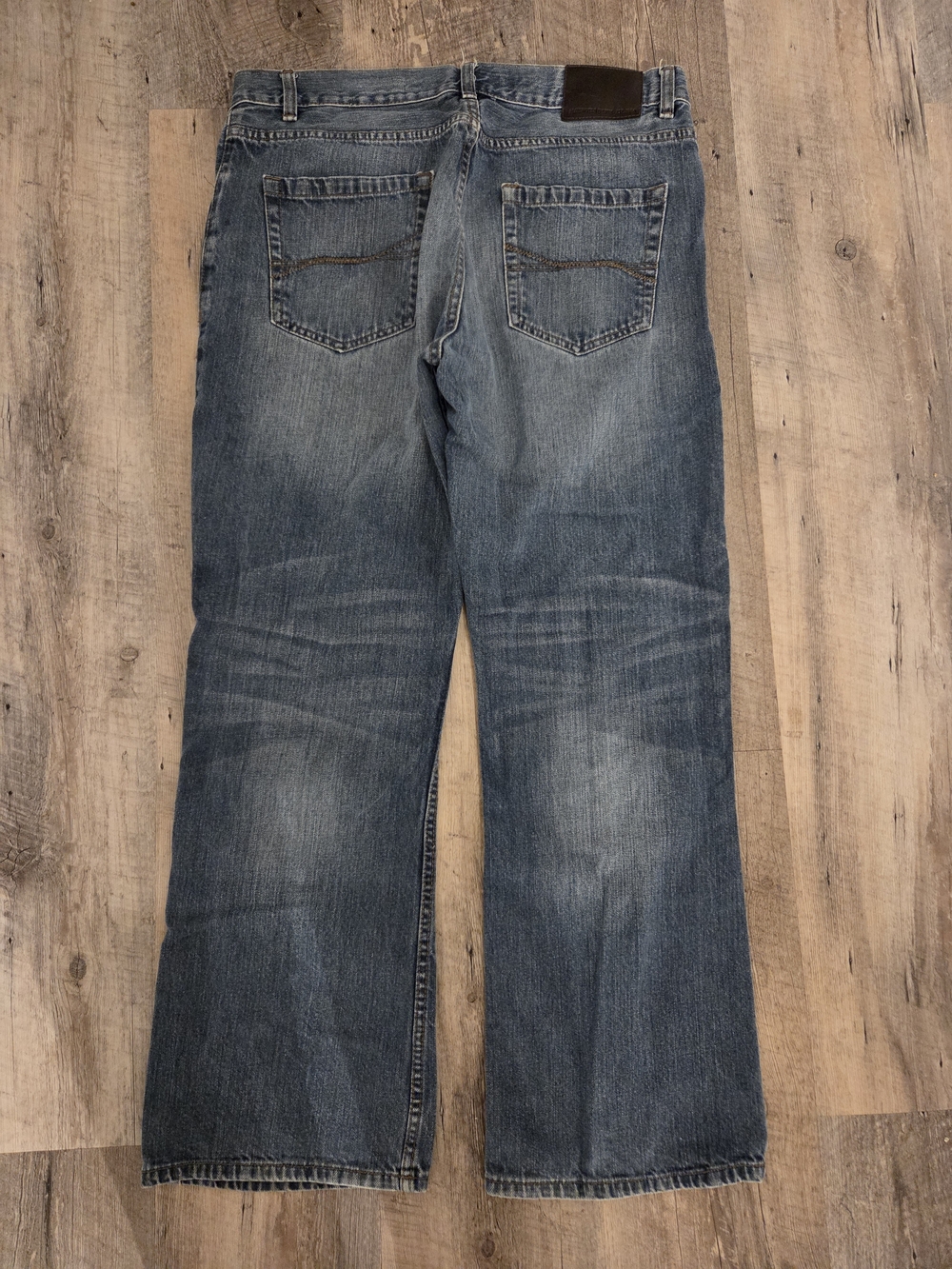 Bluenotes Men's Bootcut Jeans in Medium Blue Wash 33W 30L